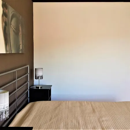 Ocean Beach House *